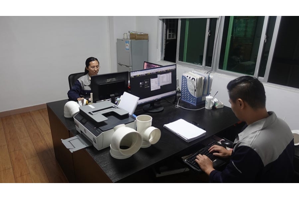 如何預(yù)防塑膠模具變形？可分四步走